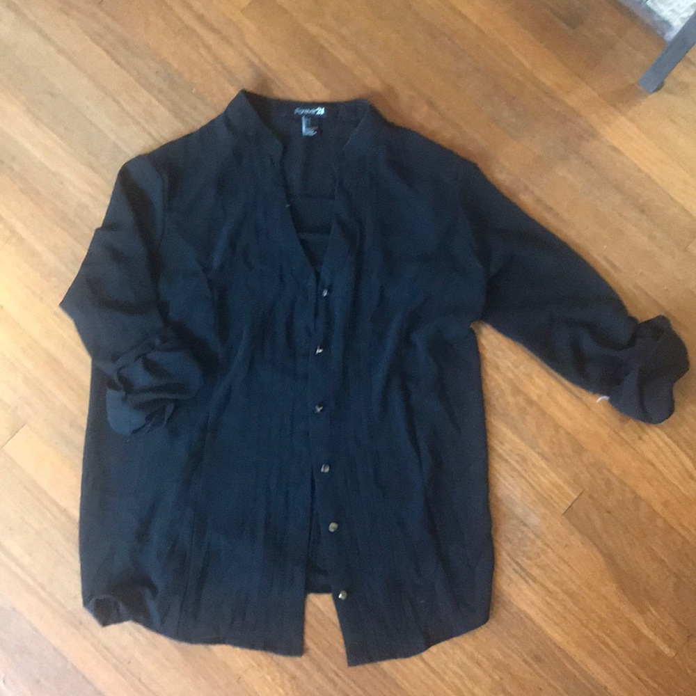 Forever 21 Black Chiffon style top